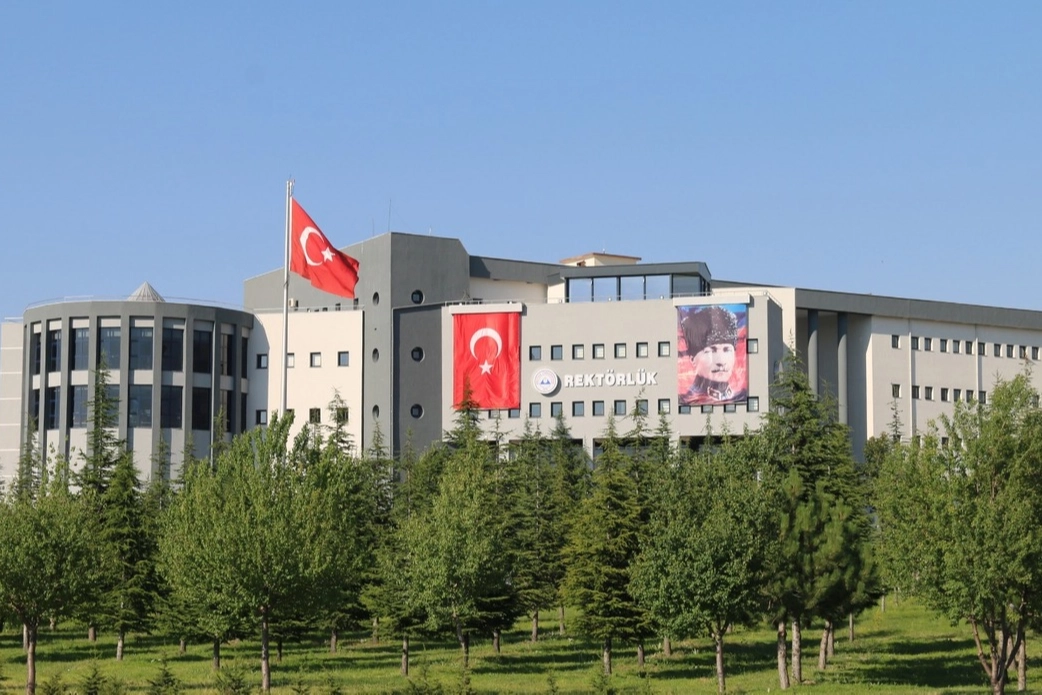 Memduh Büyükkılıç’tan yeni hastane açıklaması