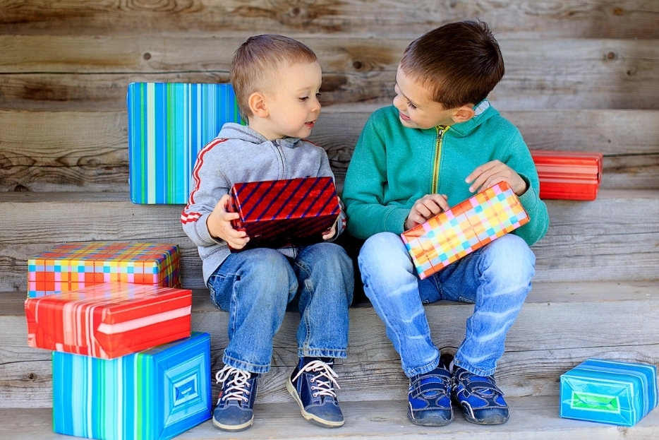 Uzmanlardan karne stresine ilişkin uyarılar… Pahalı karne hediyelerinden kaçının