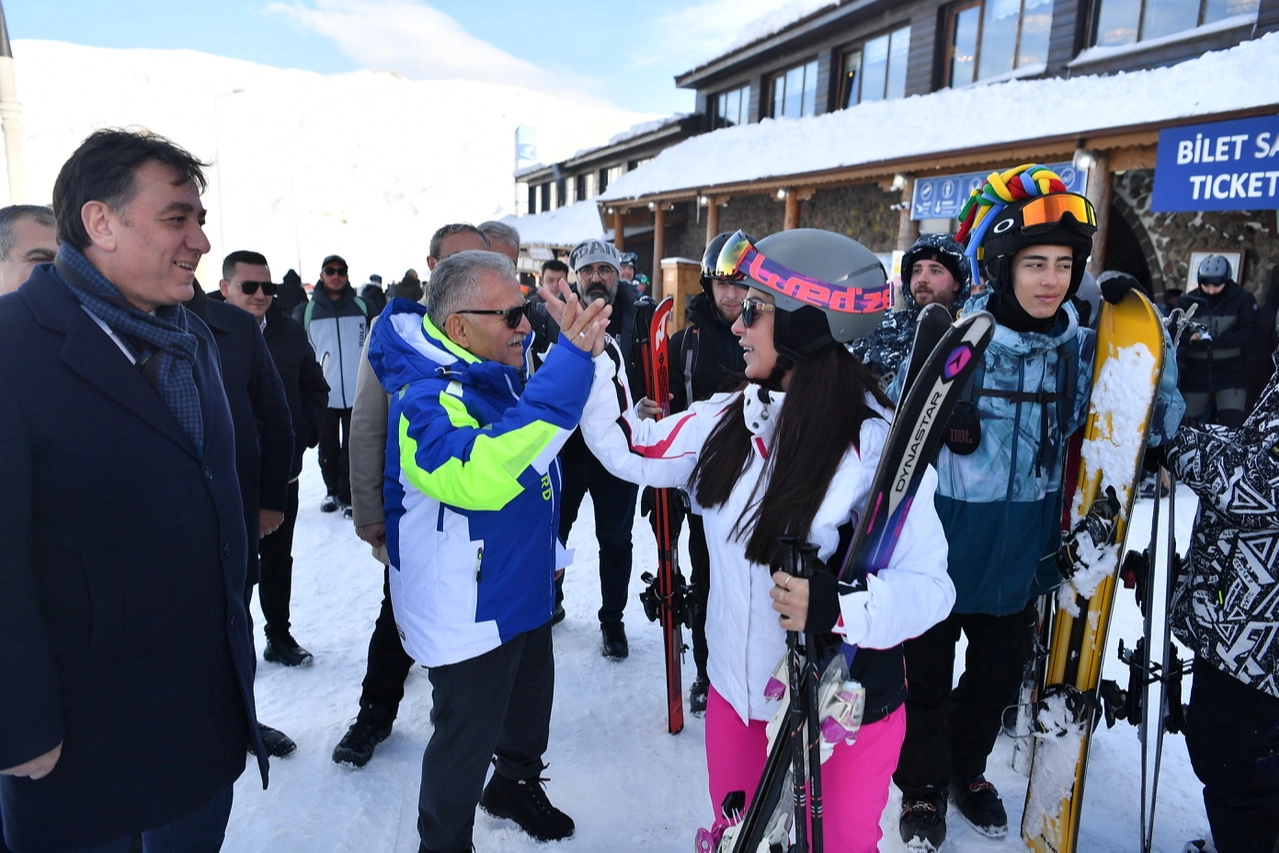 Yabancı turistlerden ‘Erciyes’ övgüsü
