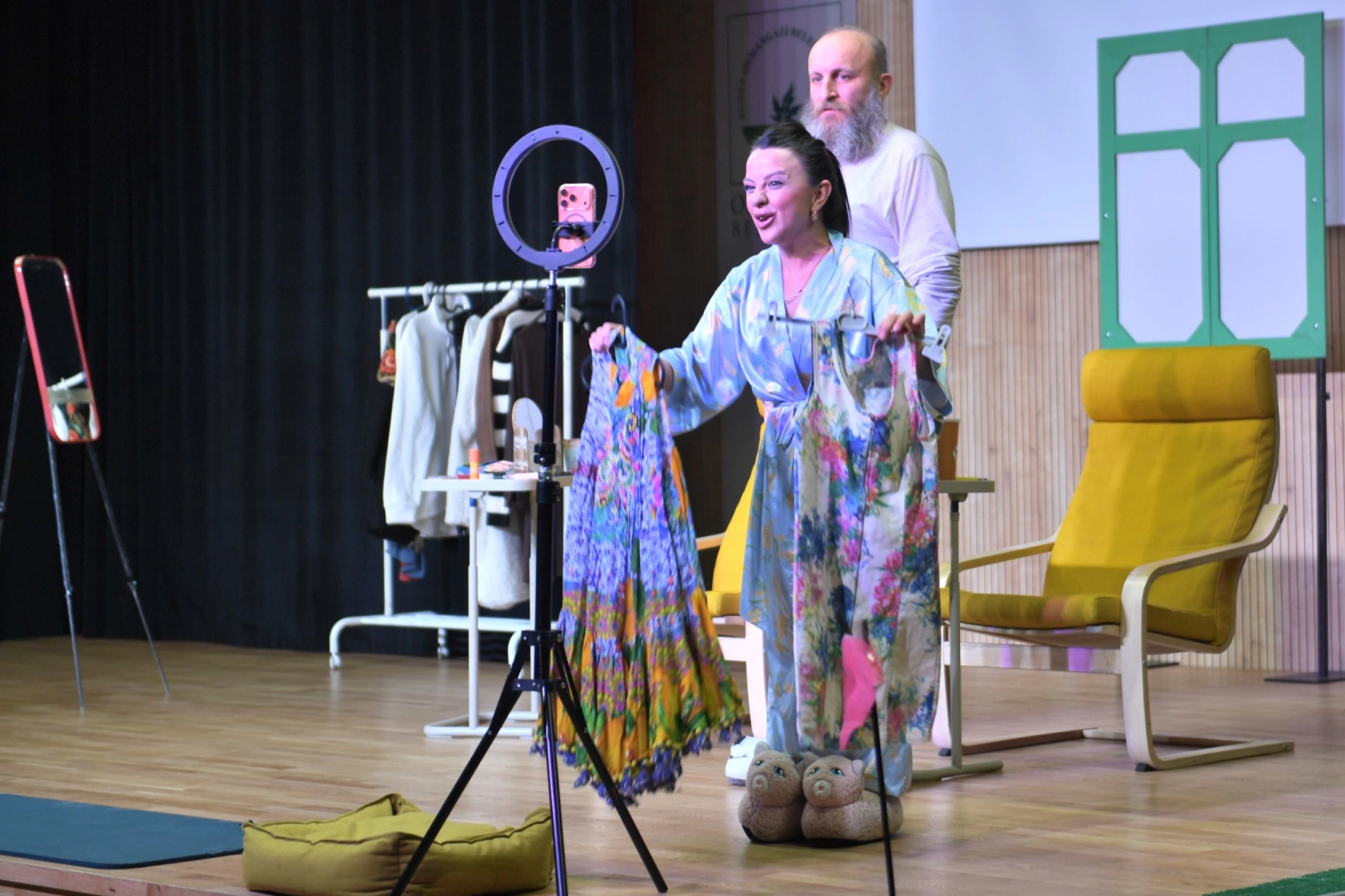 Bursa’da “Osmangazi’de Tiyatro Zamanı” coşkulu başladı