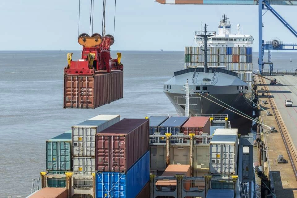 Ocak’ta dış ticaret açığı 8,4 milyar dolara yükseldi