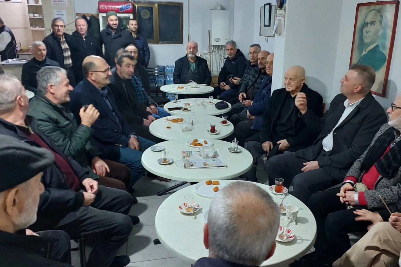 Gölcük’te Başkan Sezer’den Değirmendere’de gönül köprüsü