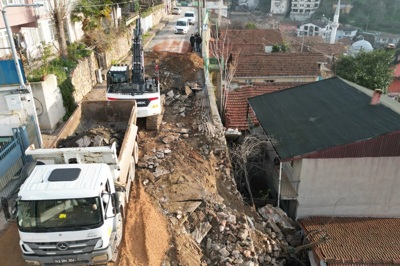İzmit’te Turgut Mahallesi’ne güvenli dokunuş