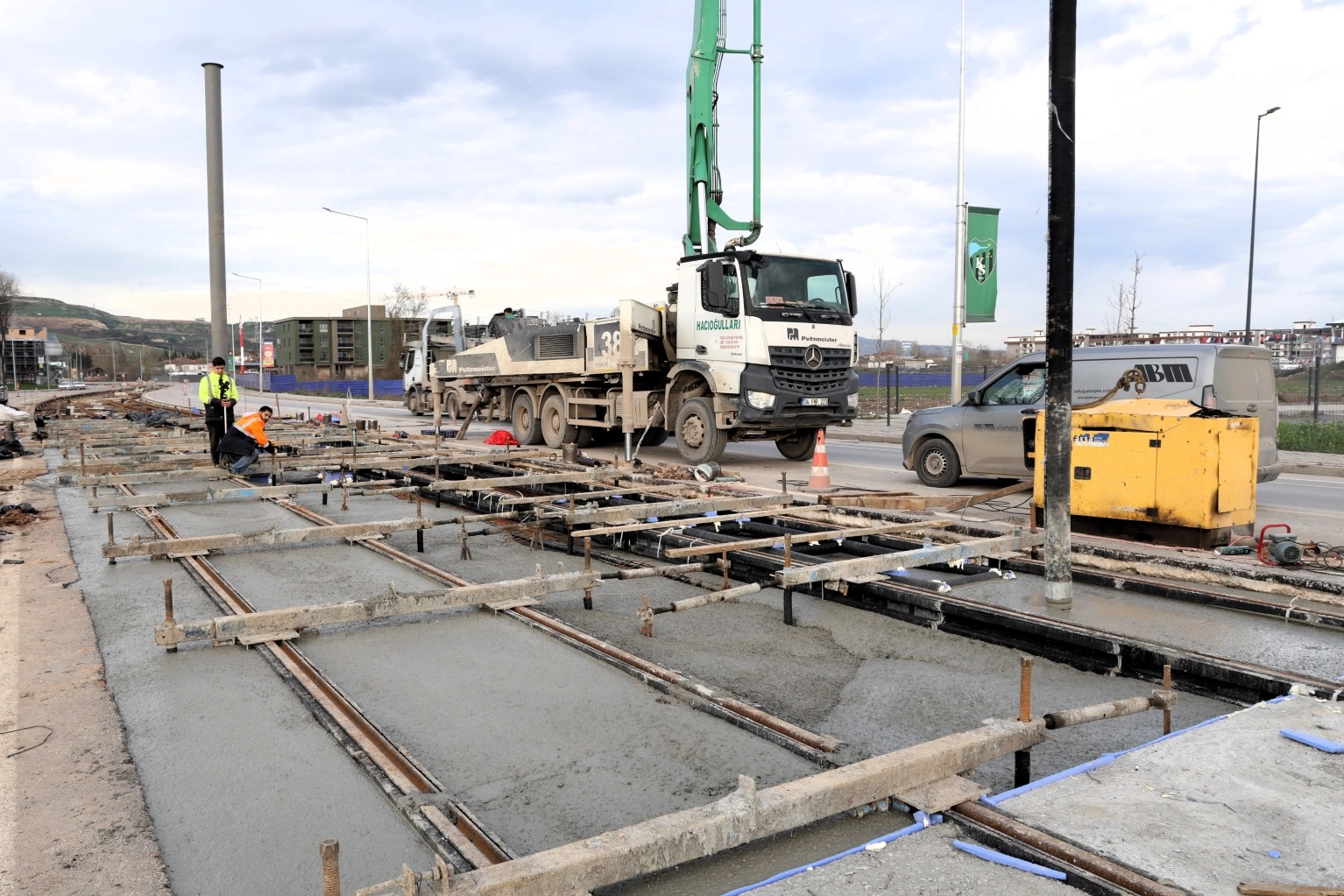 Kartepe Tramvay Hattı’nda durmak yok