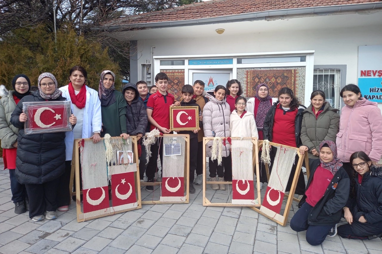 NAPEM’in Halı Dokuma Atölyesi’ne özel misafir