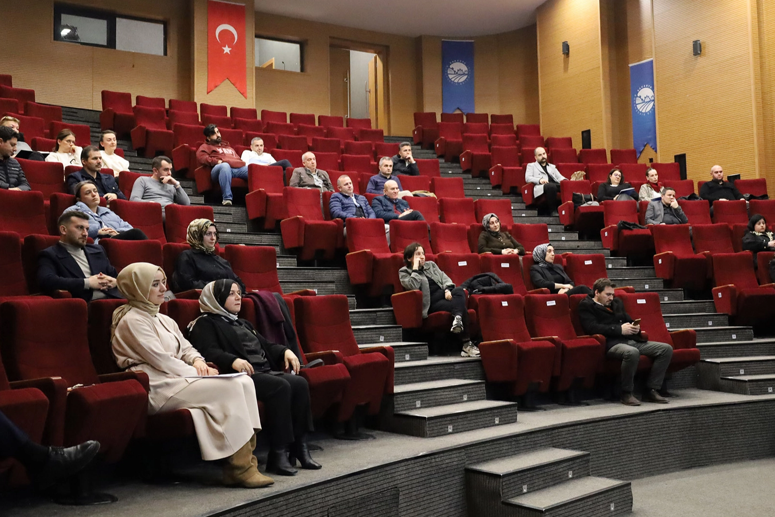 Sakarya Büyükşehir’den CİMER kullanan çalışanlara hizmet içi eğitim