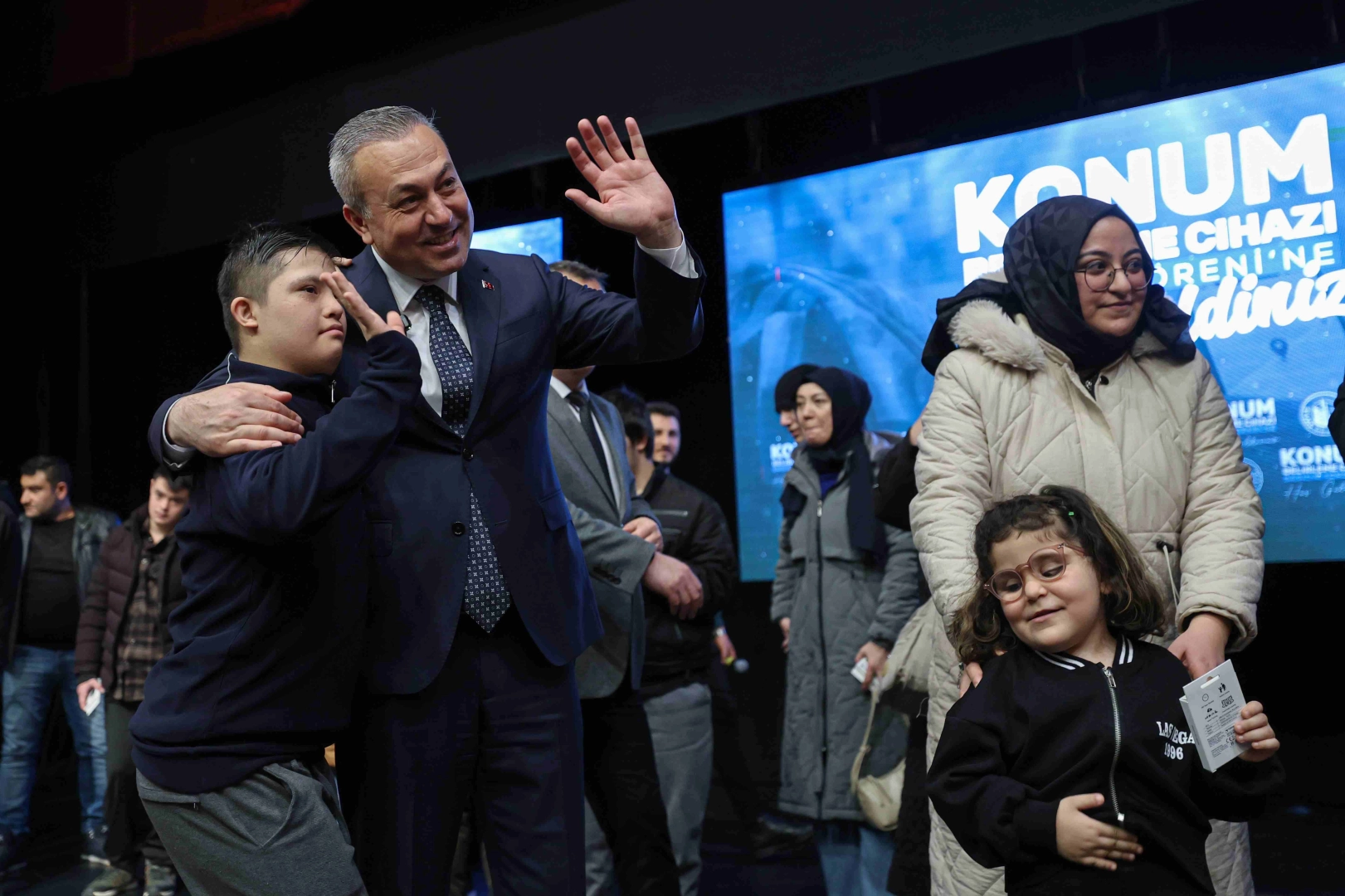 Sivas’ta özel çocuklara akıllı takip desteği