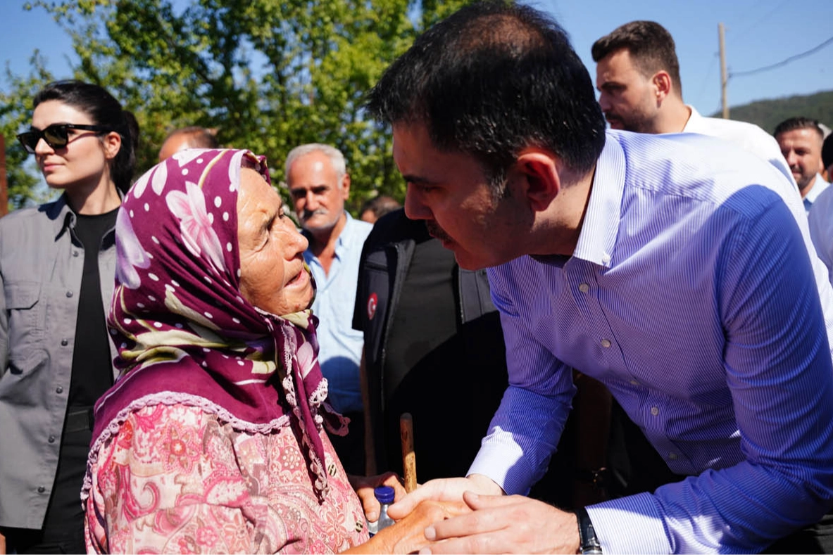 Bakan Kurum’dan ‘Sındırgı afet konutları’ paylaşımı