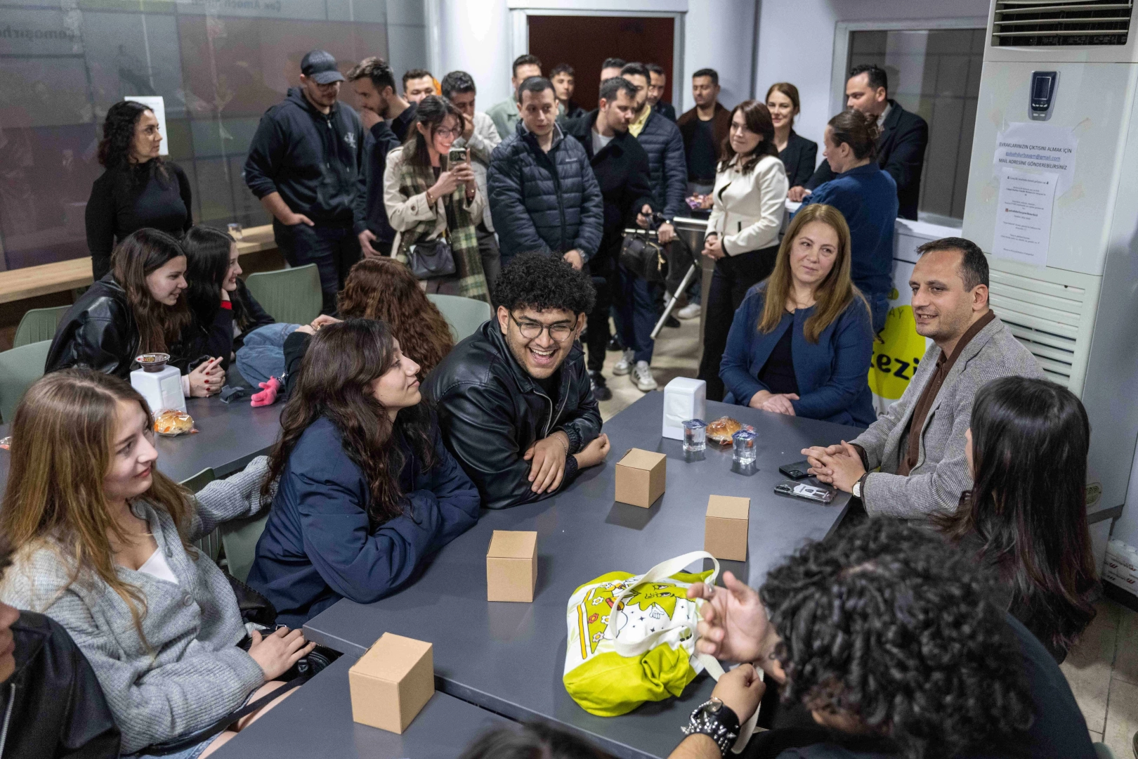 Bornova’da Gülşah Durbay Gençlik Merkezi’nde sıcak buluşma