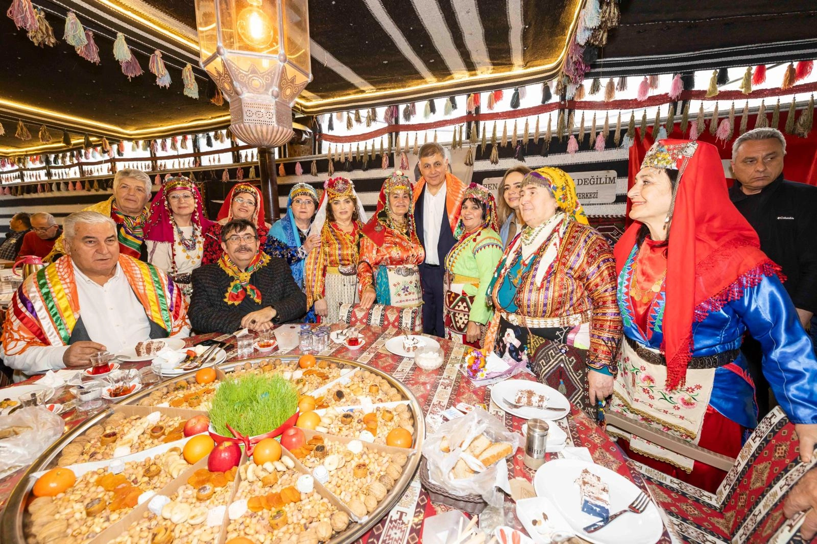 İzmir’de Yörük ve Türkmenlerle çifte bayram coşkusu