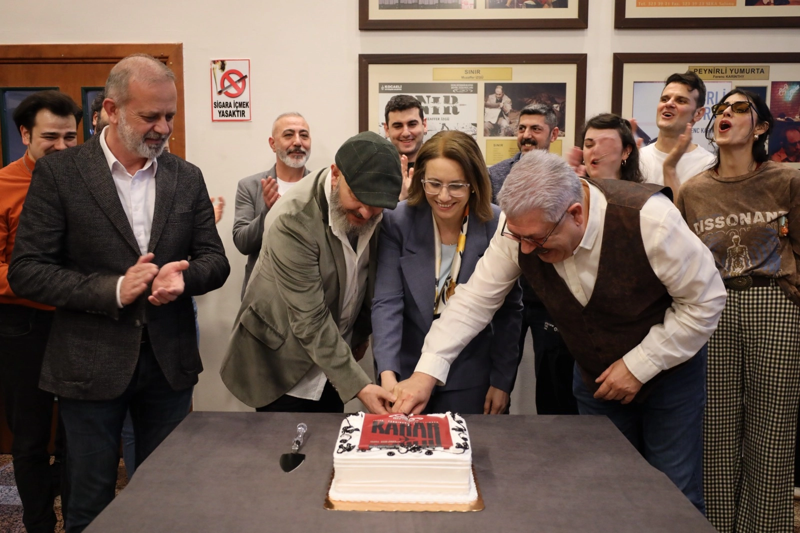 Kocaeli’de tiyatro için anlamlı kutlama