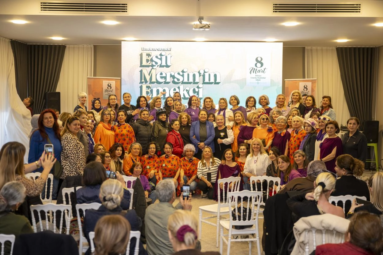 Mersin’de 8 Mart ‘Eşit Mersin’in Emekçi Kadınları’ vurgusuyla kutlandı