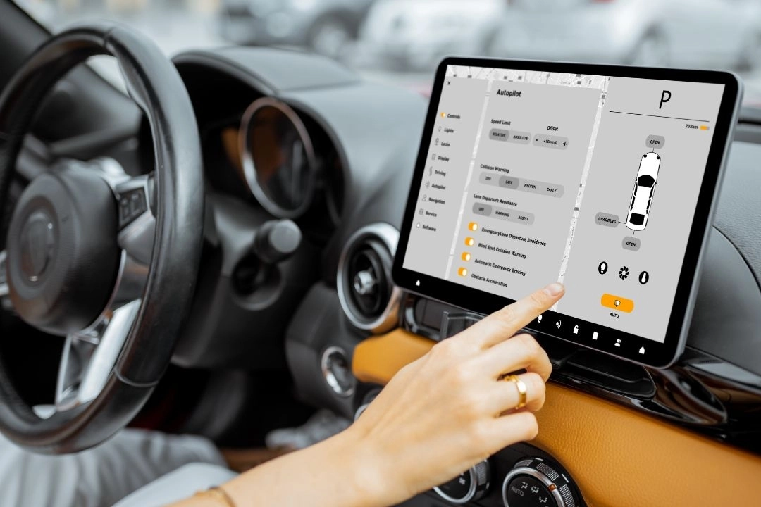 Otomotivde dijitalleşme tartışması… Fiziksel tuşlar geri dönüyor
