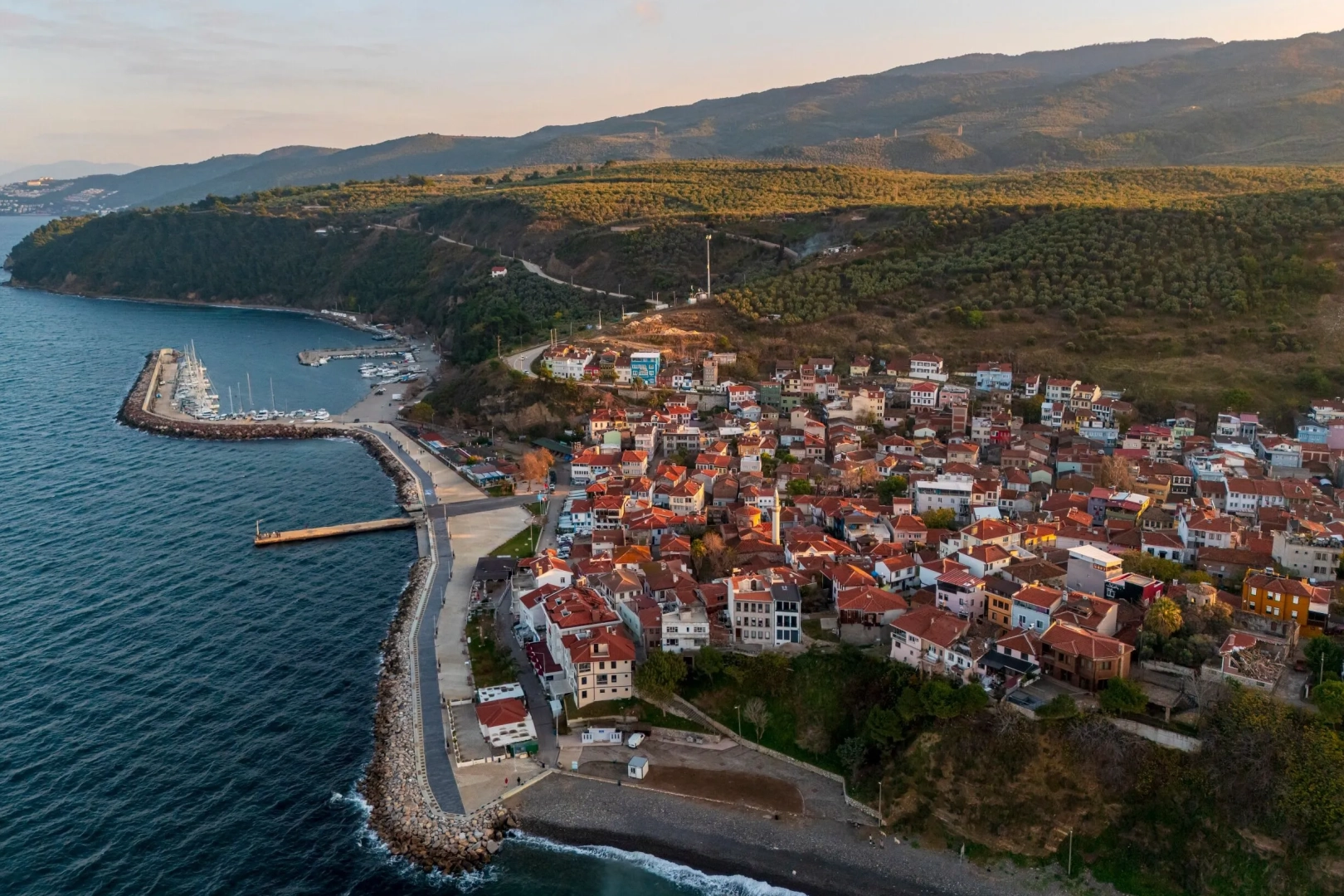 Anayasa Mahkemesi ‘aykırılık’ bulmadı! Nüfusu 2 bin altına düşen belediyeler köye dönüştürülebilecek