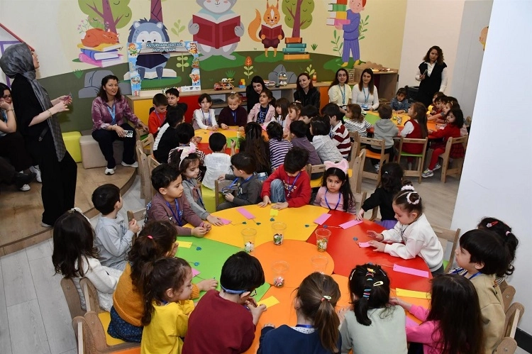 Balıkesir Büyükşehir’den renkli kütüphane etkinliği