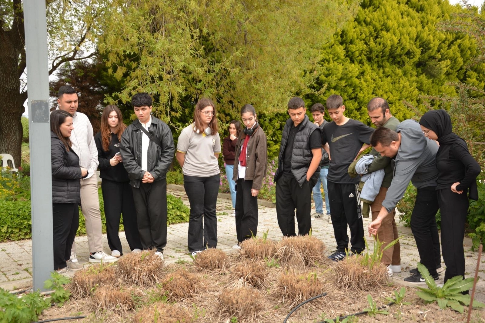 Balıkesir’de öğrenciler doğanın inceliklerini öğreniyor