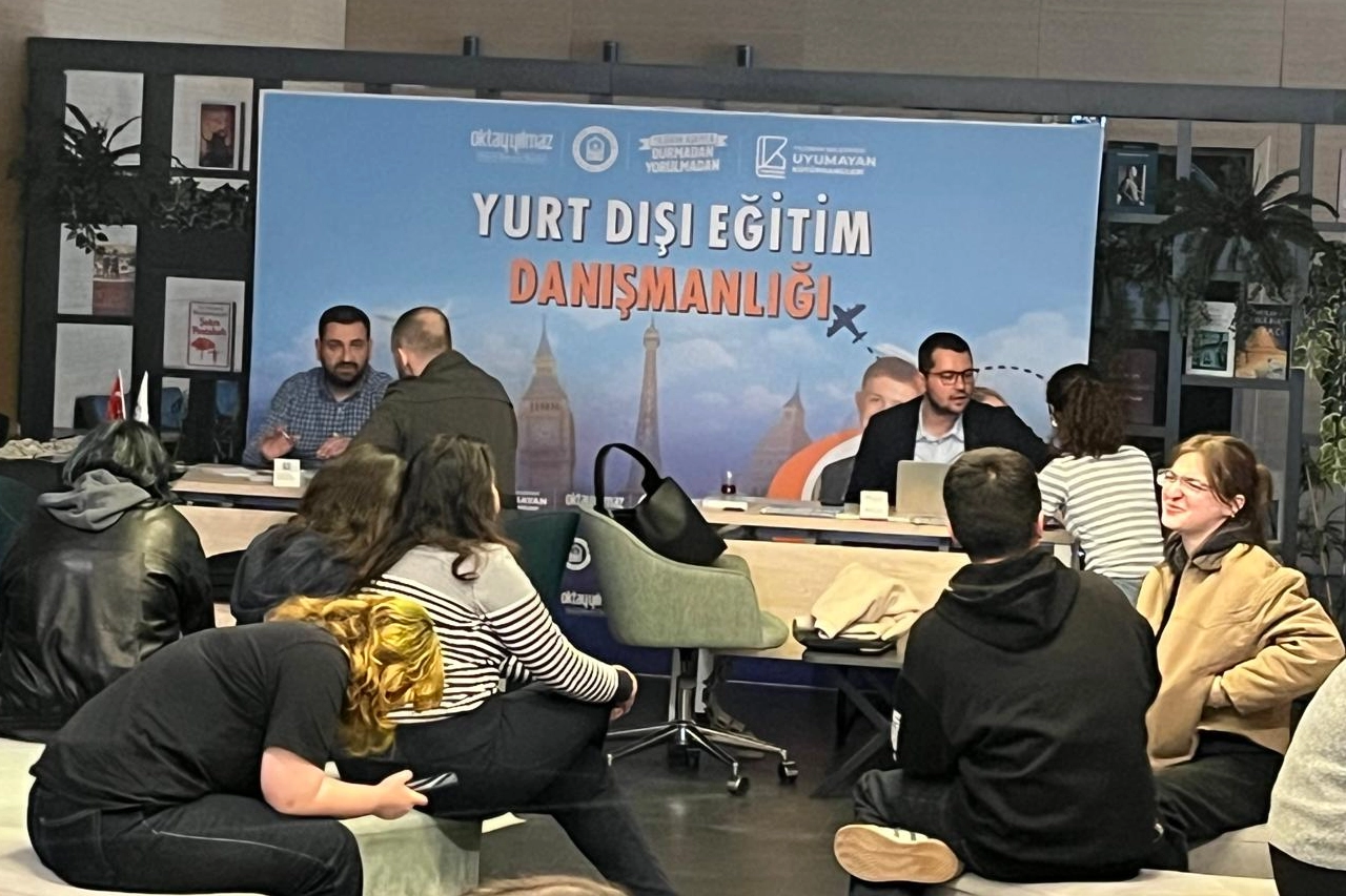 Bursa Yıldırım’dan gençlere ‘Yurt Dışı Eğitim Danışmanlığı’