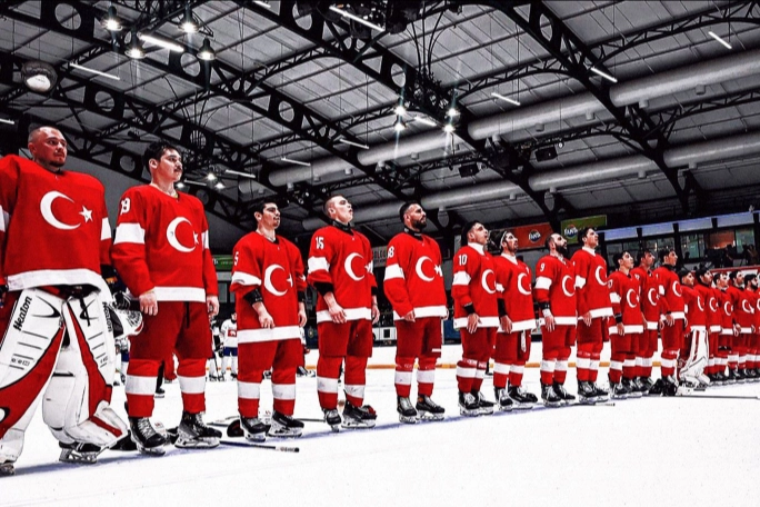 Cumhurbaşkanı Erdoğan’dan Buz Hokeyi Millilerine tebrik