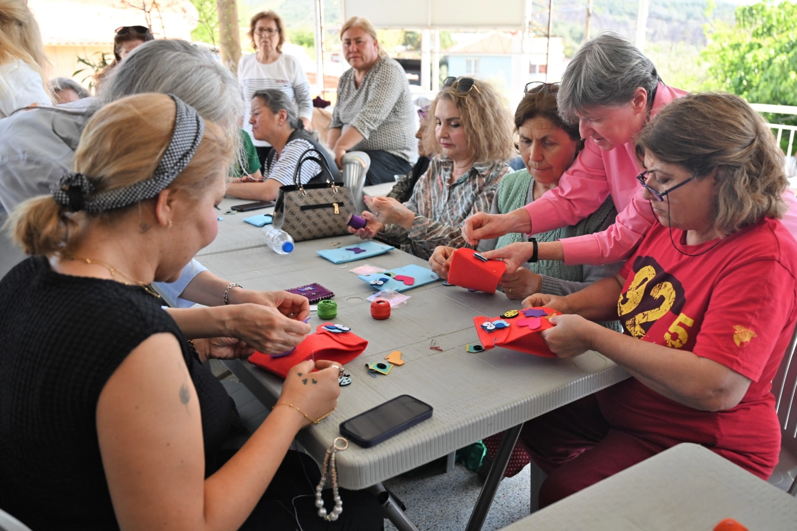 İzmir Bornova’da görünmeyen emeğin sesi yükseldi