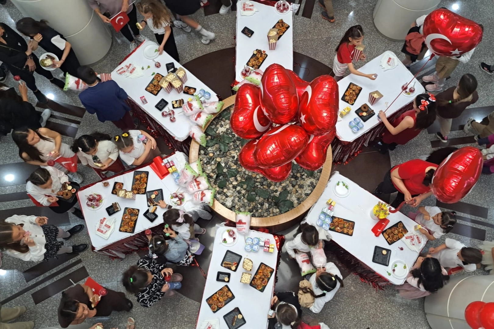 İzmir Bornova’da o ruh çocukların sesiyle yükseldi