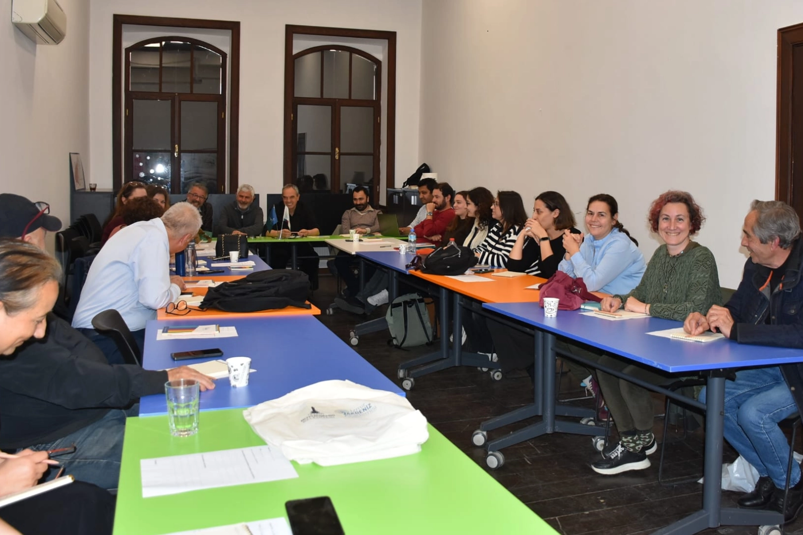 İzmir’de kentsel politikalar ‘Demokrasi Okulu’nda konuşuldu