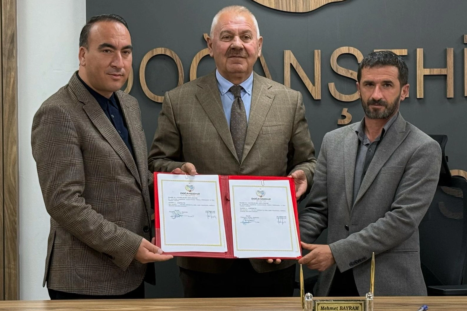 Malatya Doğanşehir’e taziye evi için ilk imza atıldı