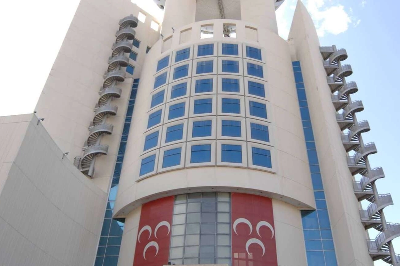 MHP’de bir il teşkilatı daha feshedildi!