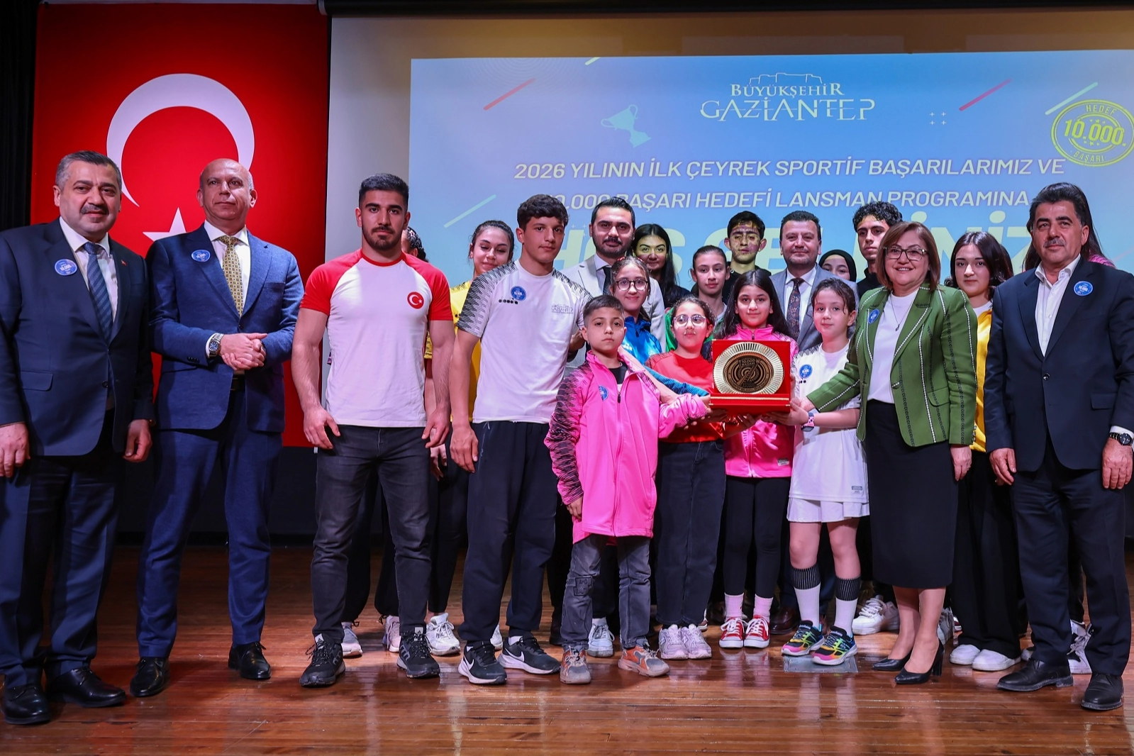 Gaziantep’te sporda hedef 10 bin başarı