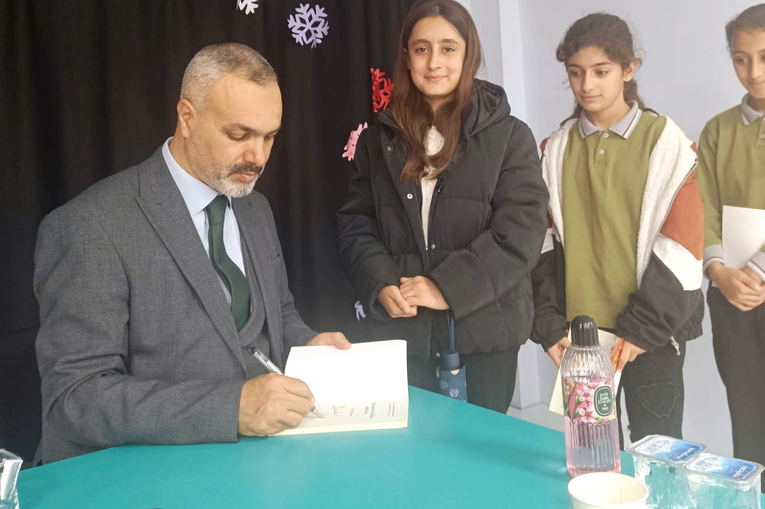 Veysel Karani’de öğrencilere ‘başarıda arkadaş seçimi’ anlatıldı