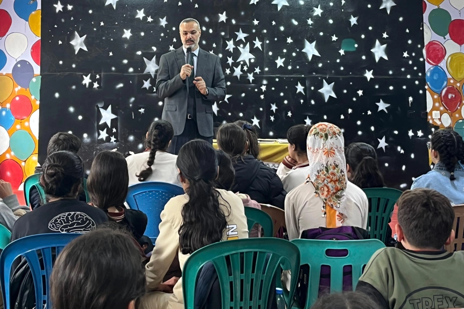 Bismil’de öğrencilere ‘Başarıda Arkadaş Seçimi’ konferansı