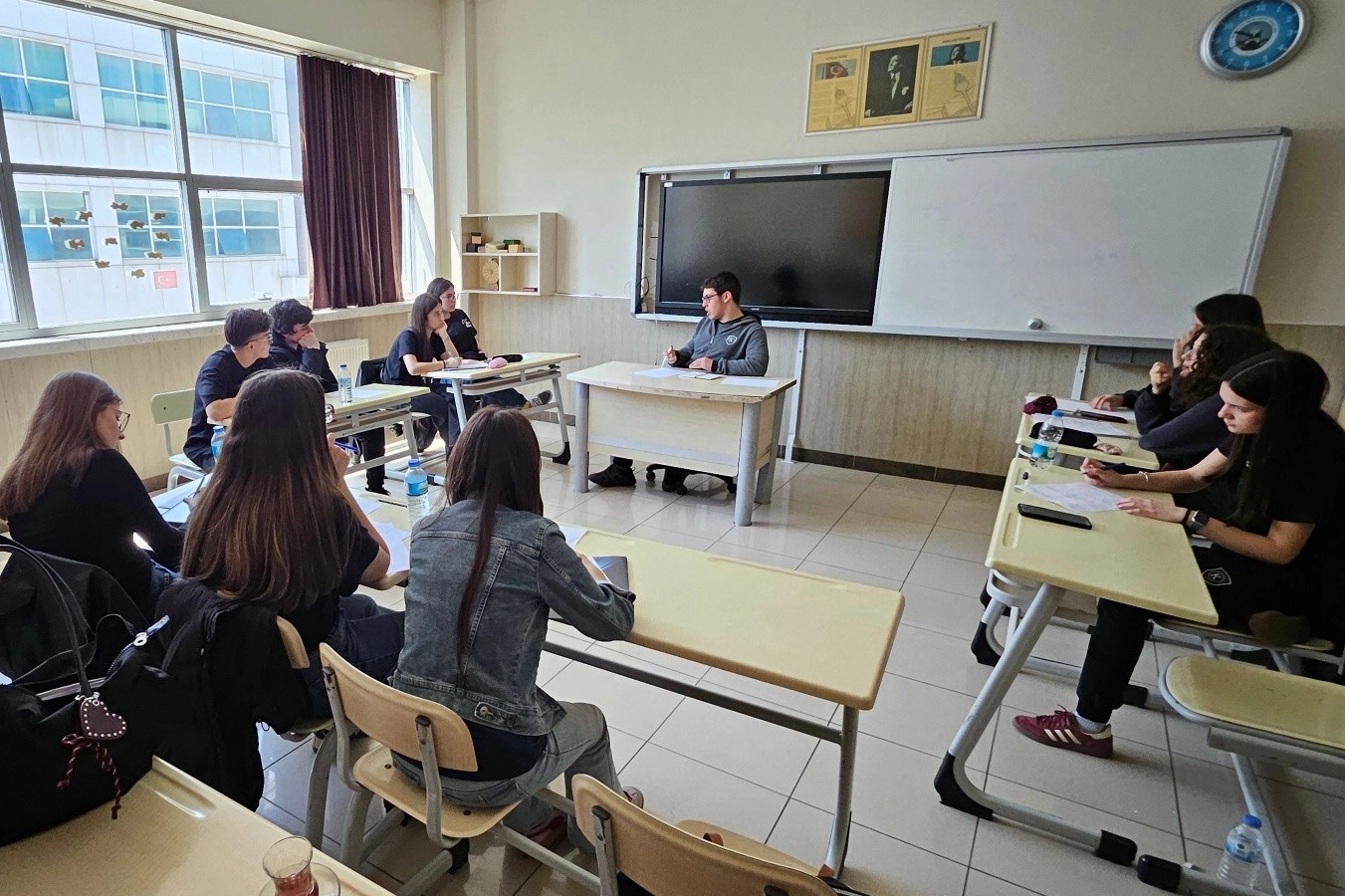 Bursa Mudanya’da liselilerin ‘münazara’ heyecanı