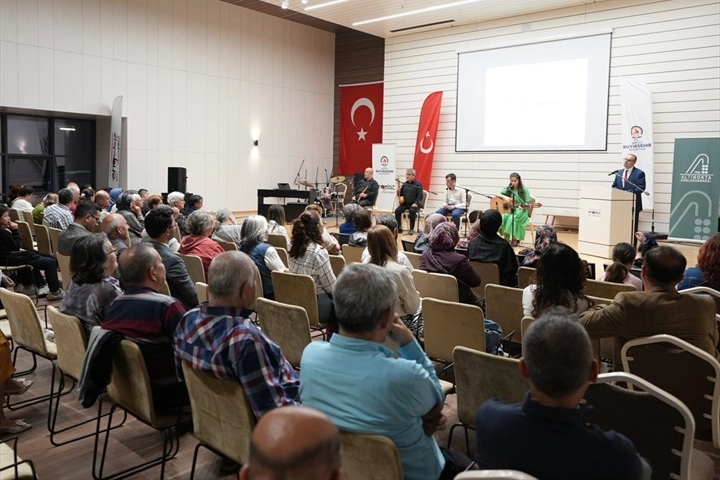 Denizli’de engelsiz sanat gecesi