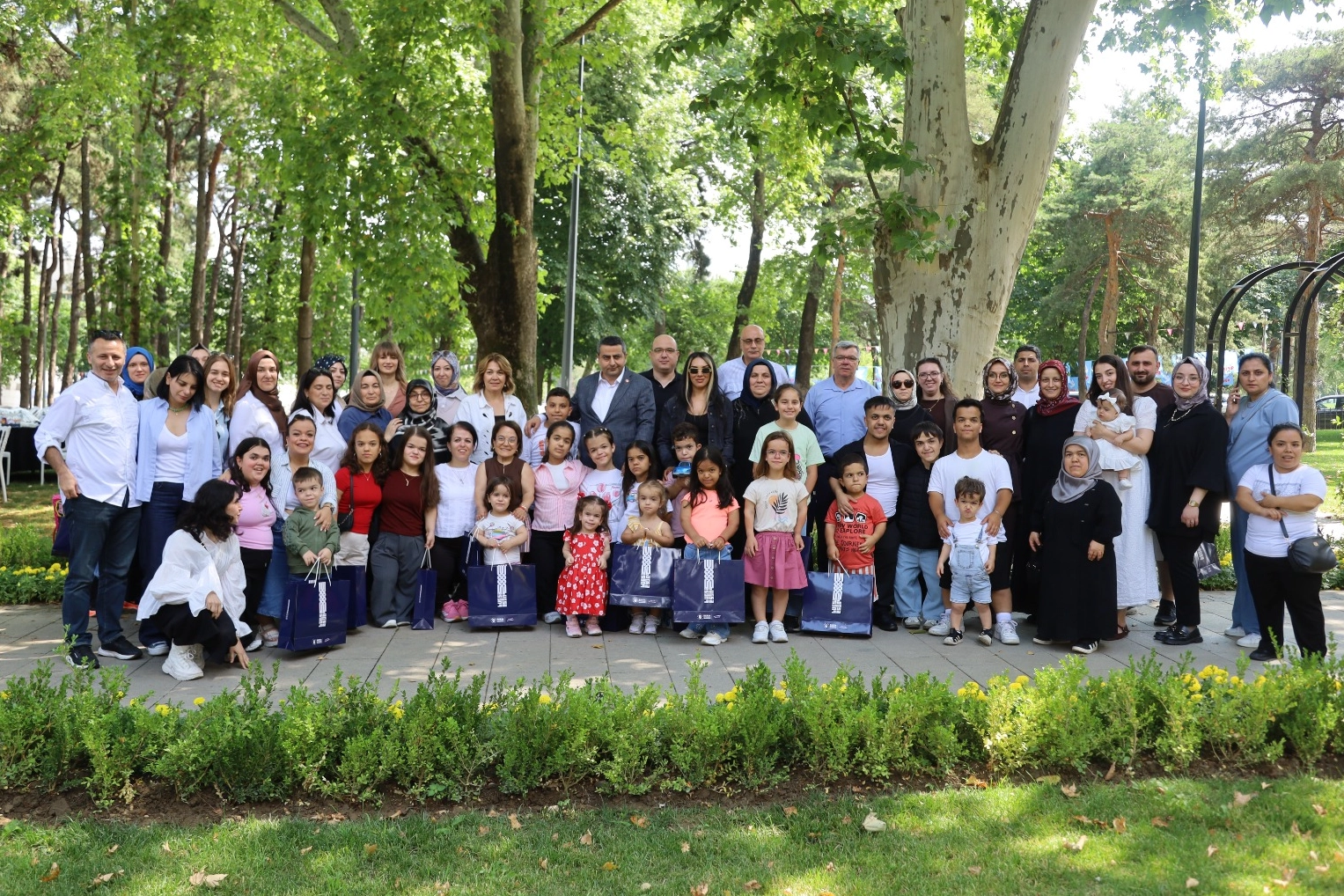 Akondroplazi bireyler Bursa’yı gezdi