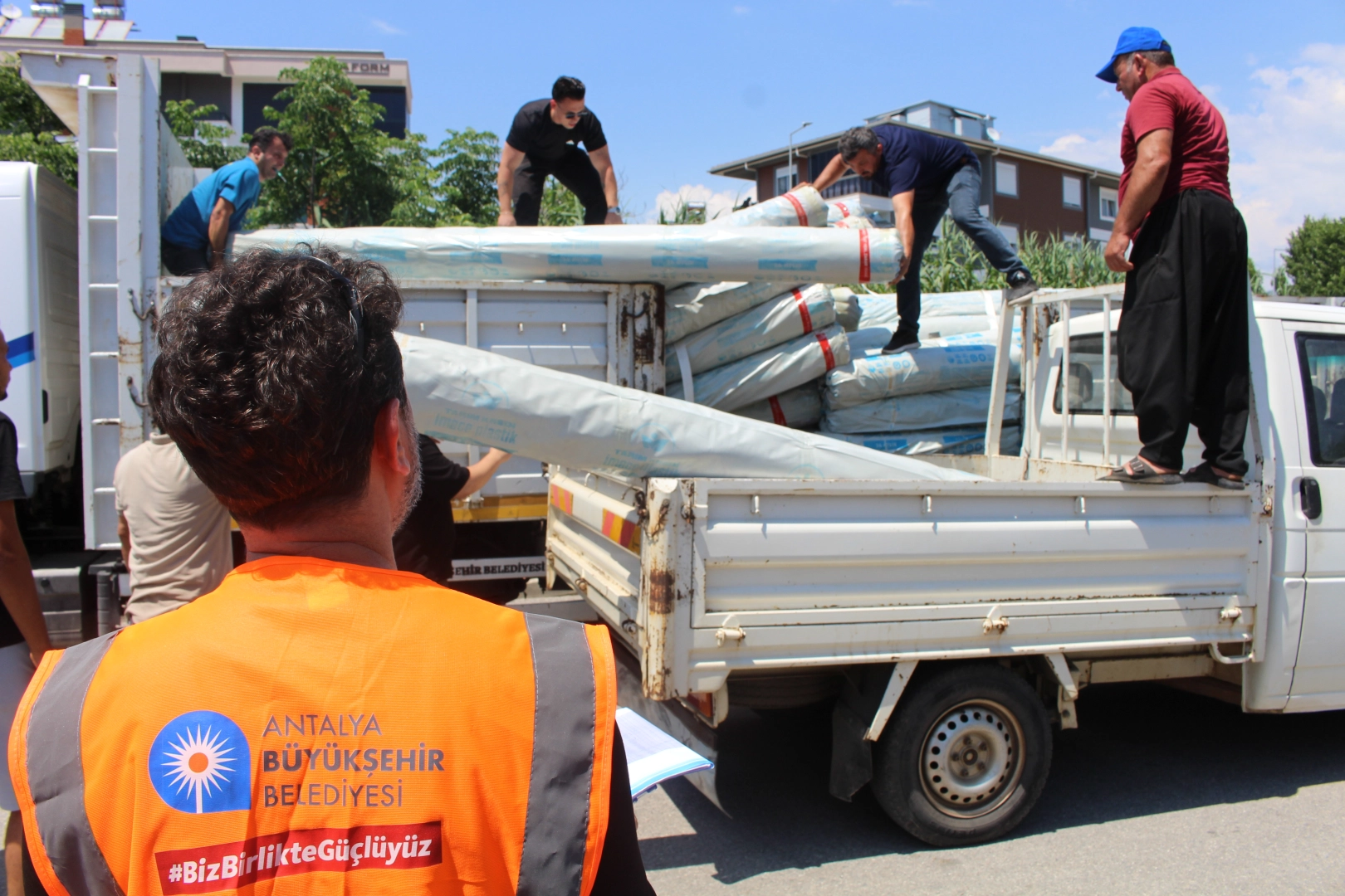 Antalya’da Gazipaşalı üreticilere naylon desteği