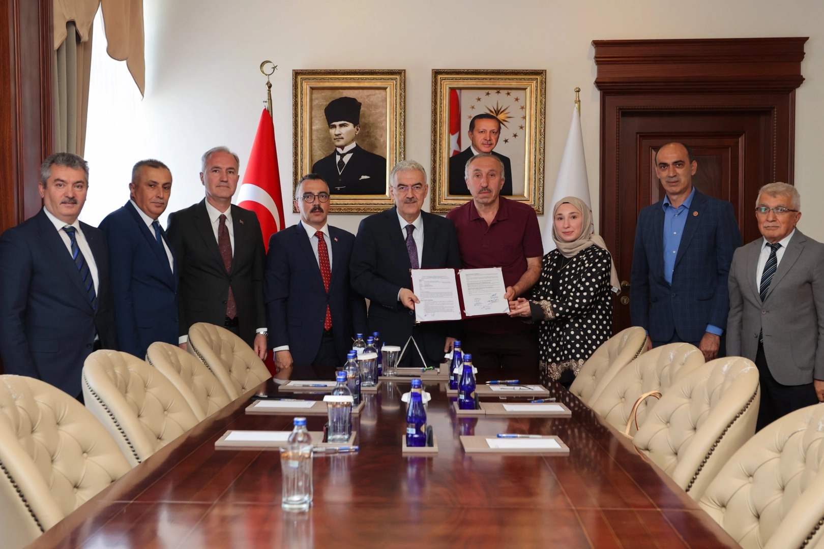 Bursa İnegöl’e sağlık ve eğitim alanında iki yeni yatırım… Bağış protokolleri imzalandı
