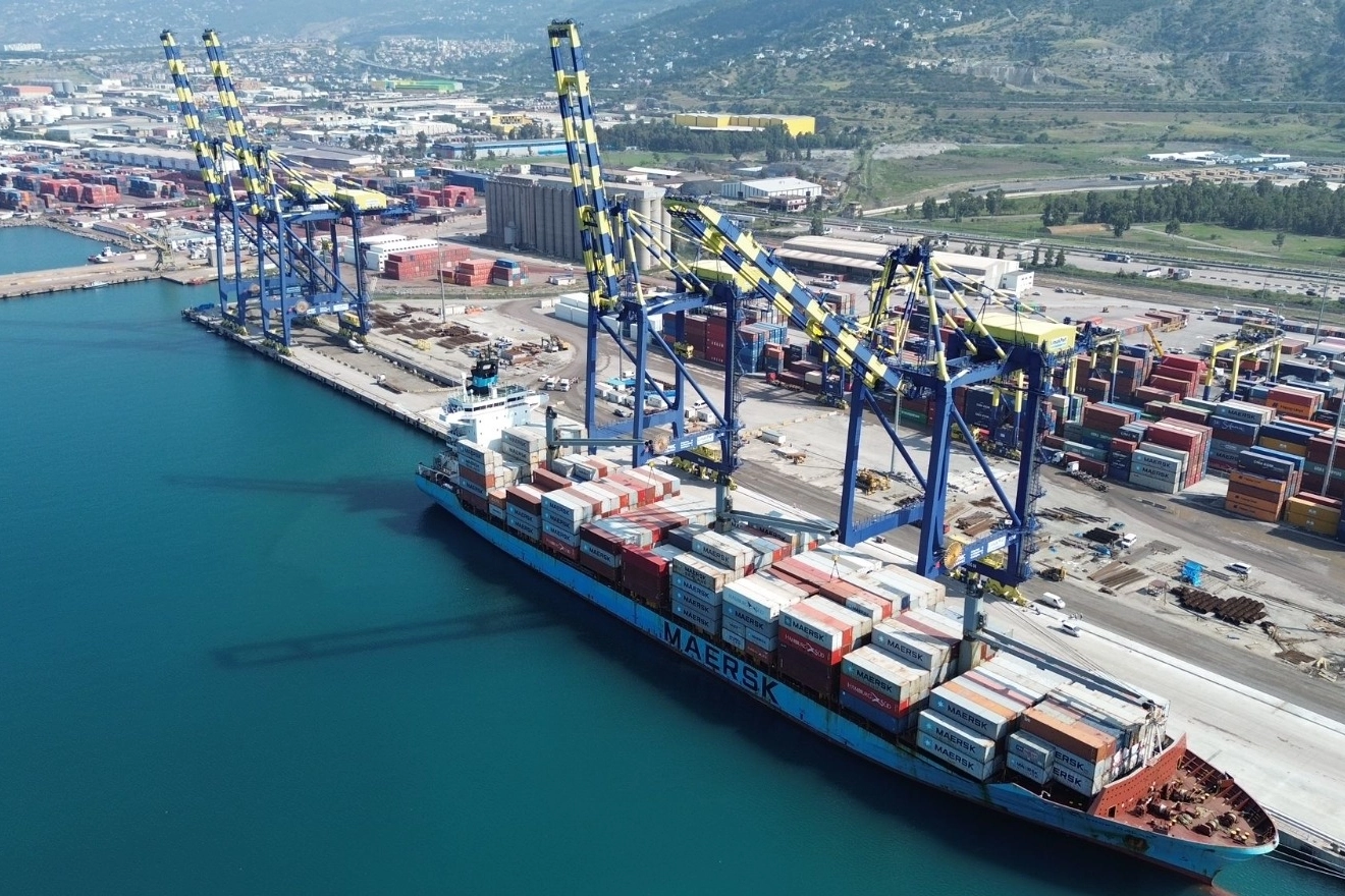 Dış ticarette ihracat ve ithalat geriledi… Açık 5,6 milyar dolara düştü!