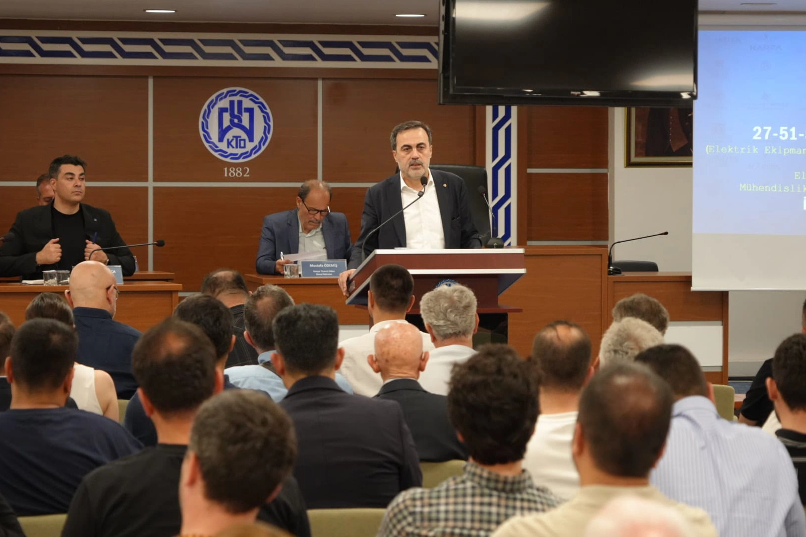 Konya’da enerji sektörünün geleceği masaya yatırıldı