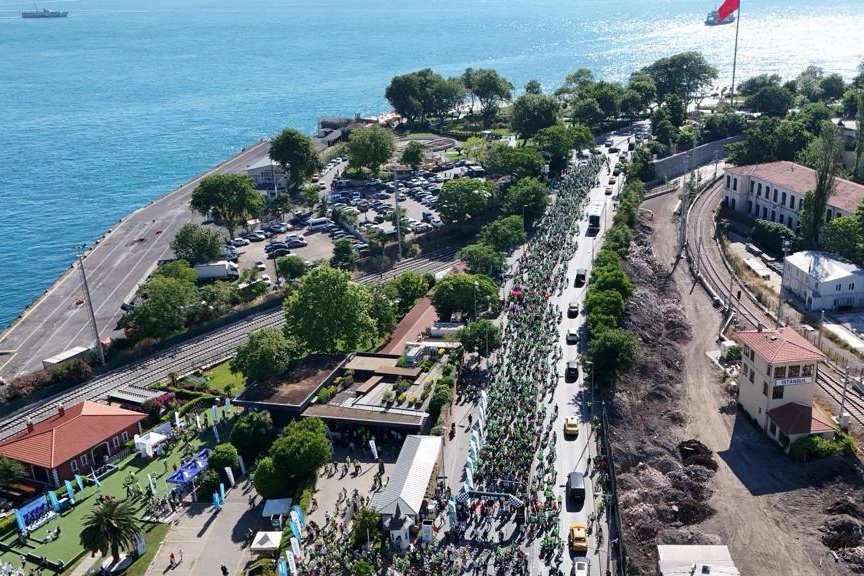 Yeşilay’da çifte heyecan yaşandı… Maçta kaybettik ama bisiklette kazanacağız
