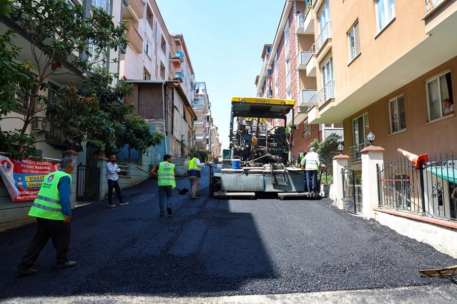İstanbul’da Başkan Köymen, sahadaki çalışmaları yerinde inceledi