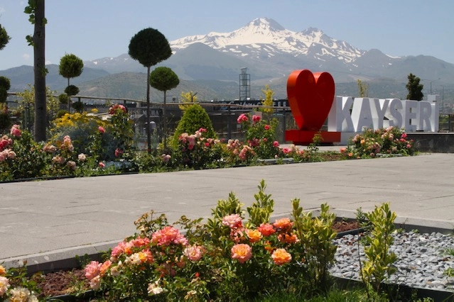 Kayseri Büyükşehir’den ‘yeşil’ seferberlik