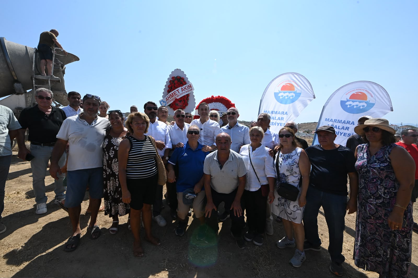 Akın, Avşa Cemevinin temel atma törenine katıldı