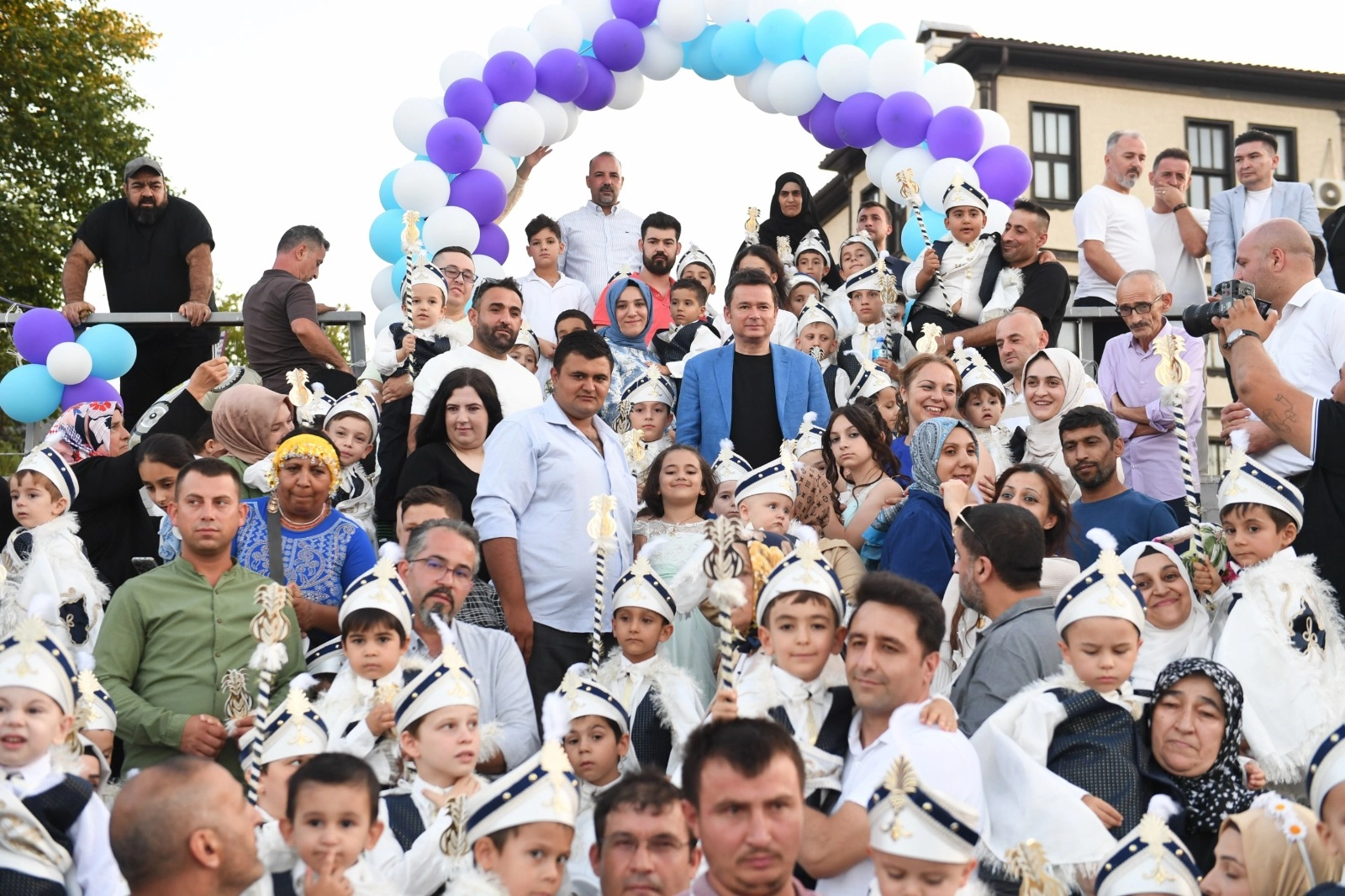 Bursa’da 40 mahalleden 200 çocuk sünnet şöleninde buluşuyor