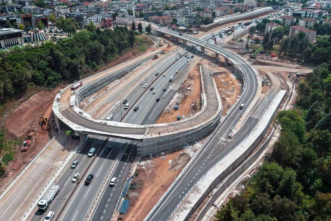 Kocaeli’de gece trafiğe 8 saatlik mola