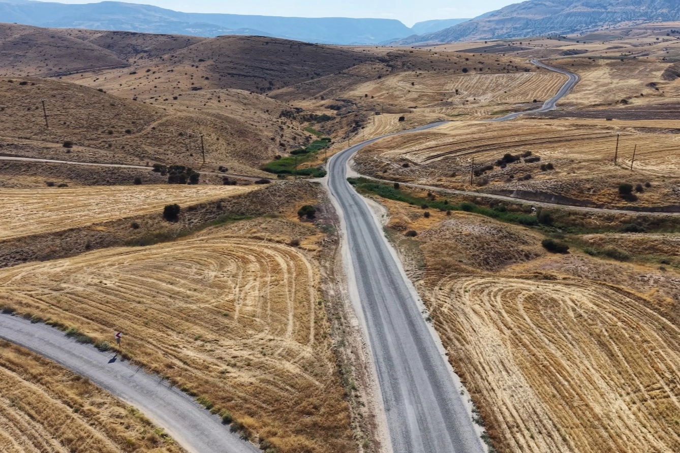 Malatya Yazıhan’ın yol standardı yükseldi