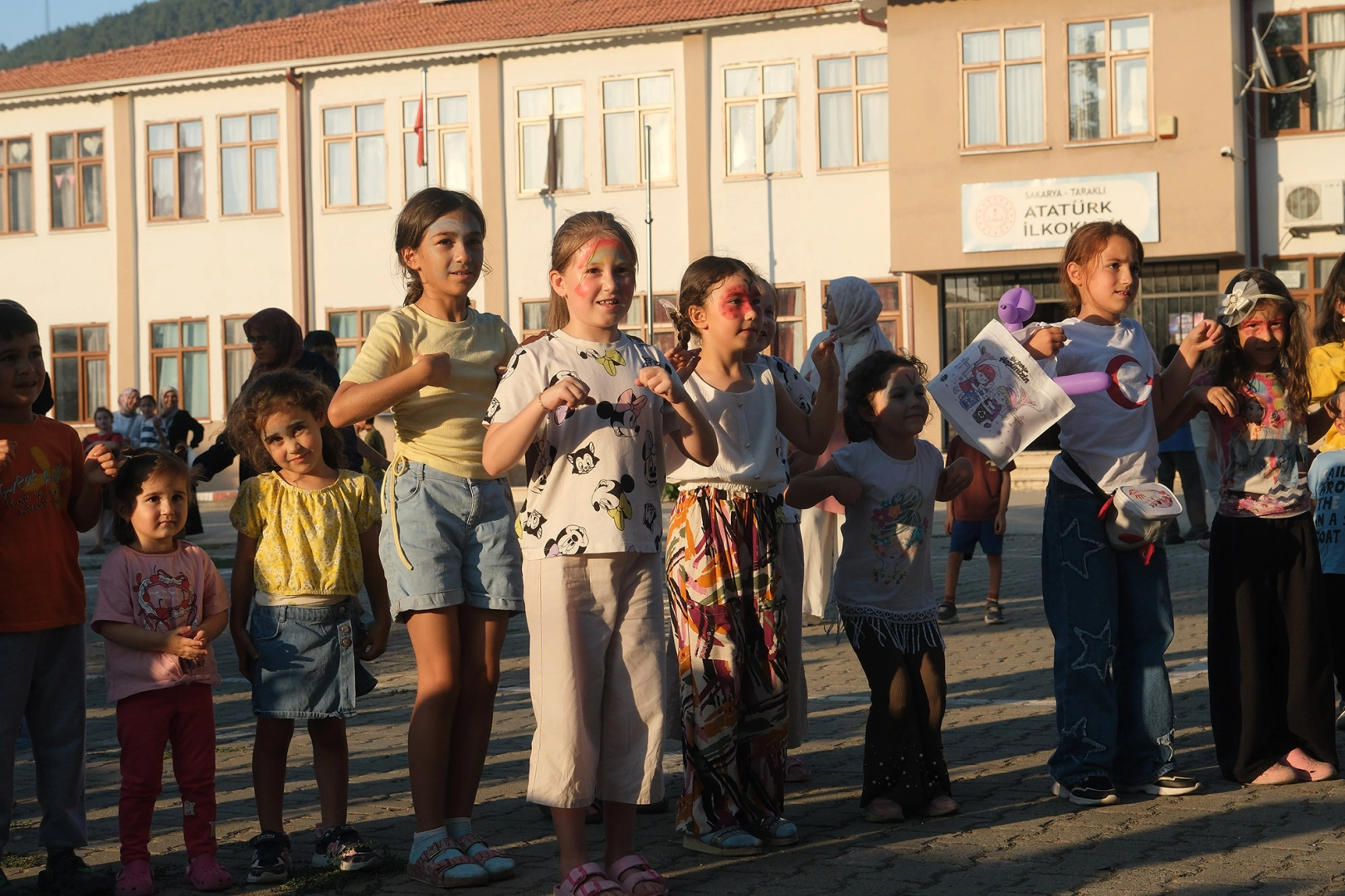 Sakarya Taraklı’da çocuklarla ‘Gezgin’ buluşma