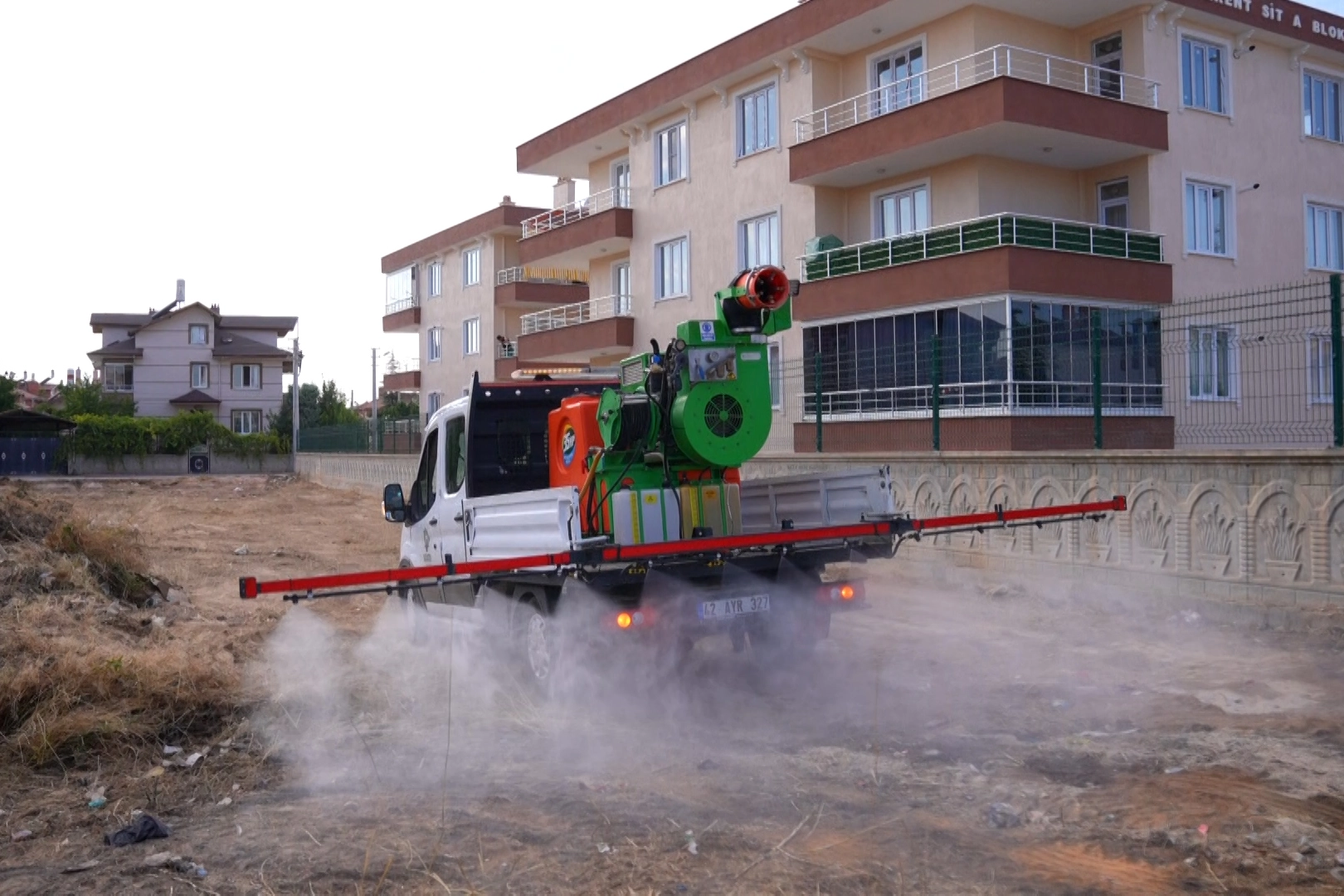 Konya Karatay’da haşereyle mücadele genişliyor
