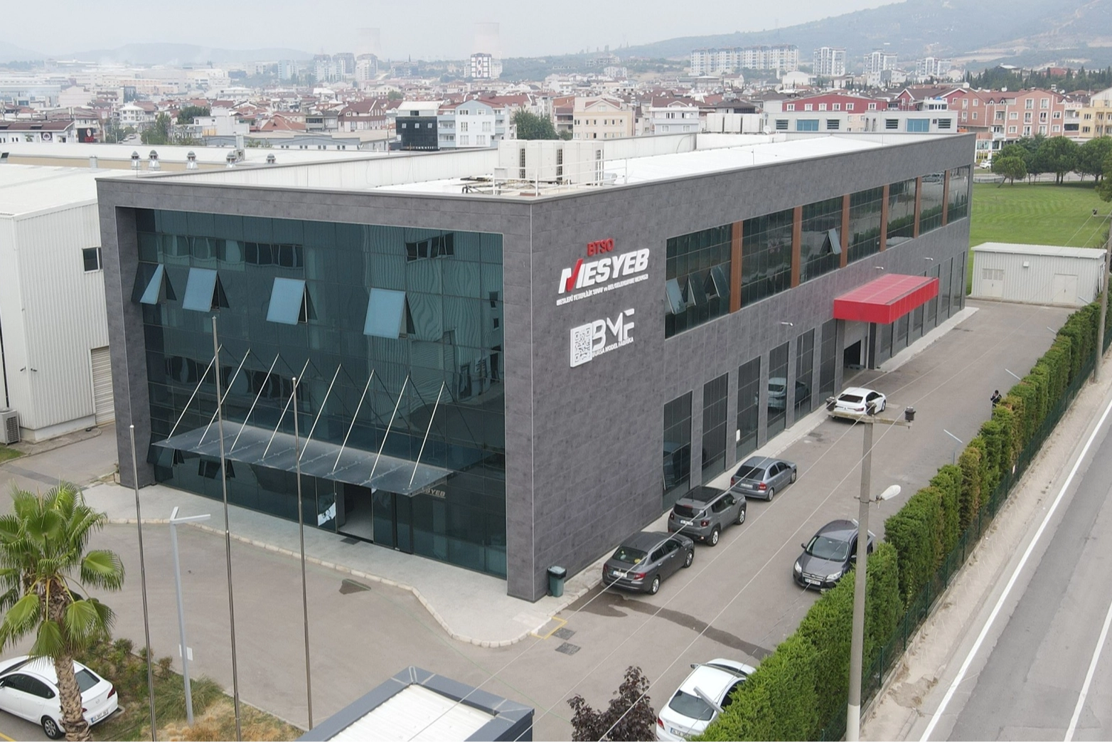 Bursa Model Fabrika ‘Sektörel Gelişim Merkezi’ oldu