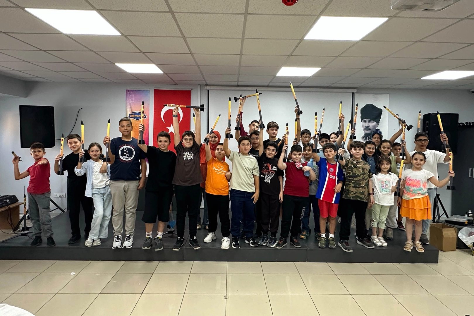 Geleceğin uzay mühendisleri Keçiören’de yetişiyor