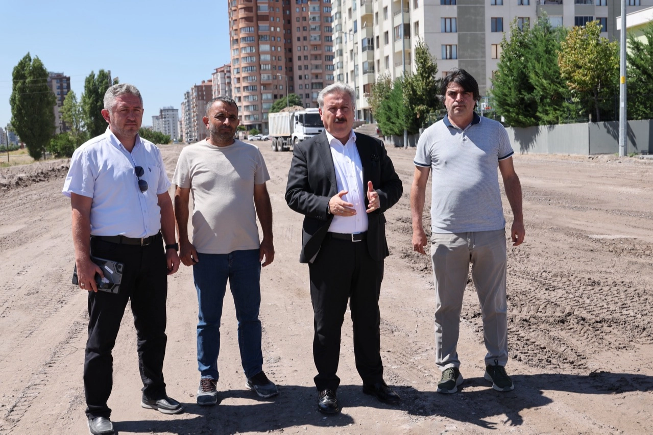 Kayseri Melikgazi’den ulaşıma taze soluk