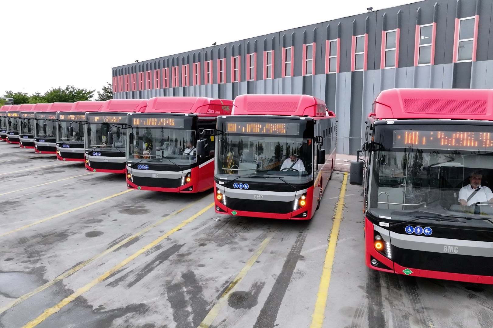 Konya’ya 10 çevreci otobüs daha filoya dahil oldu